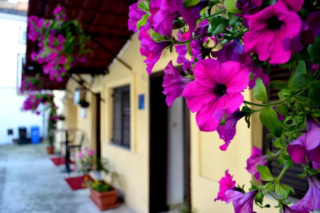 Rooms Aracic Slavonski Brod Exterior foto