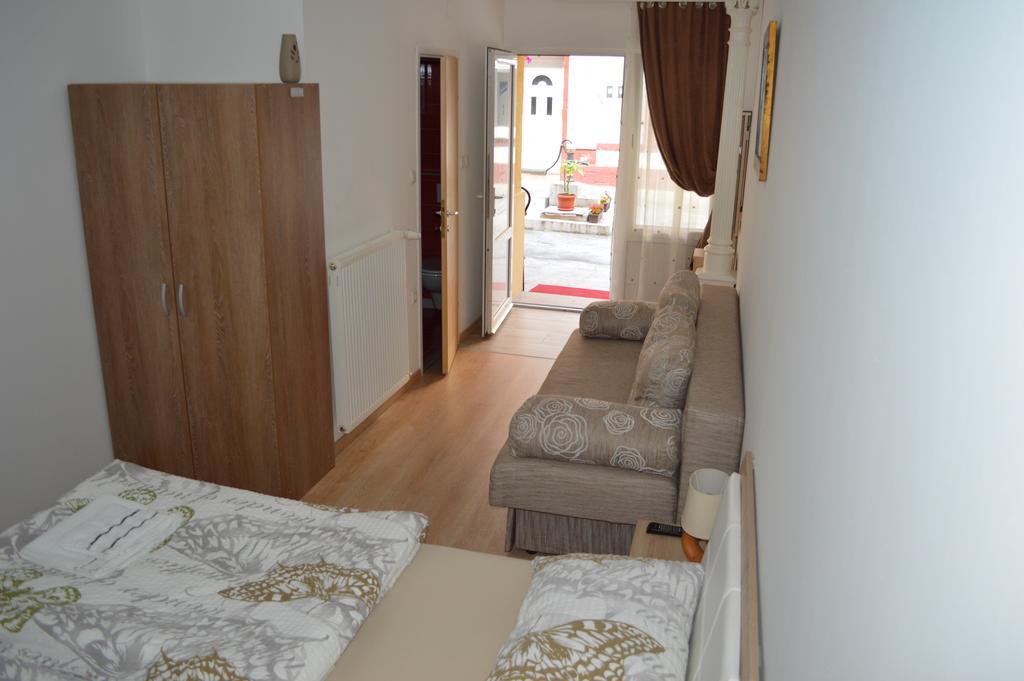 Rooms Aracic Slavonski Brod Exterior foto